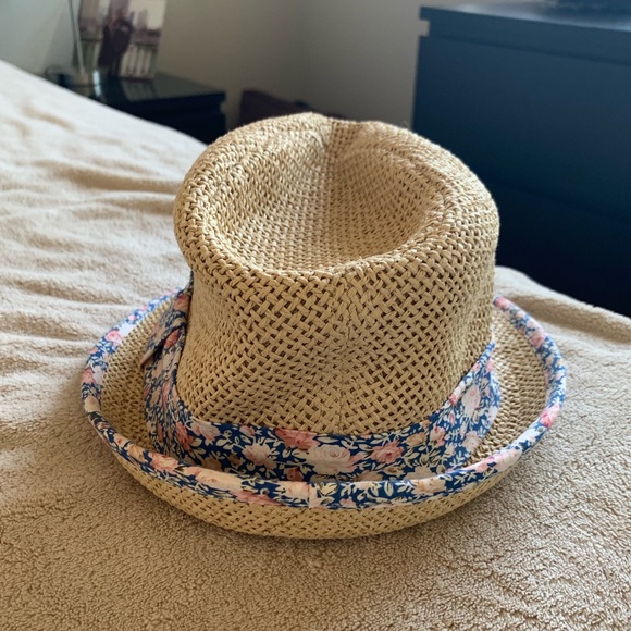 Pins and needles hat! - Picture 4 of 6